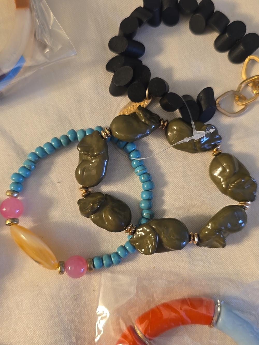 Plunder 8pc Jewelry Bundle,colorful Bead Bracelets & Earrings That Match All New - Picture 2 of 11